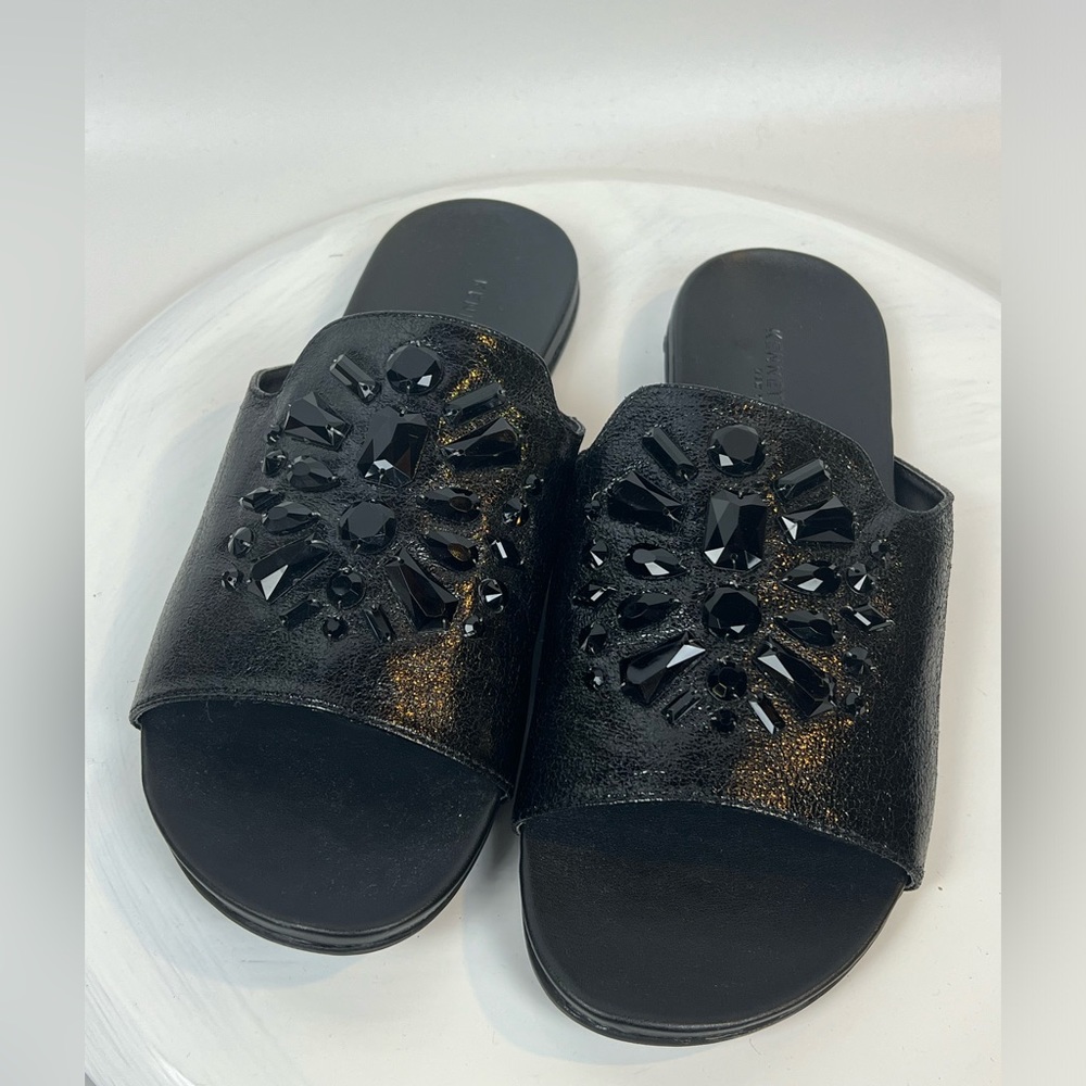 Kenneth Cole size 9 Slide sandals. Rhinestone detail. Worn once.